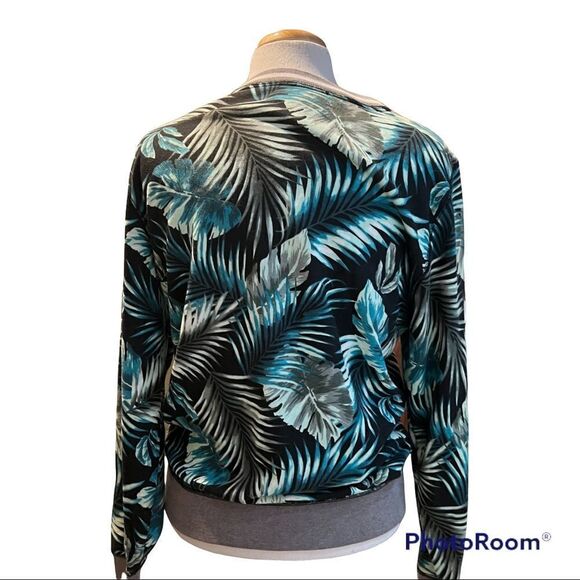 PINK LIMITED  EDITION Black Green & White Sweatshirt Size XS/TP - Picture 3 of 7